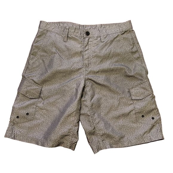 Magellan Outdoor men's gray cargo shorts size 30, pockets, water repellant - Picture 1 of 8